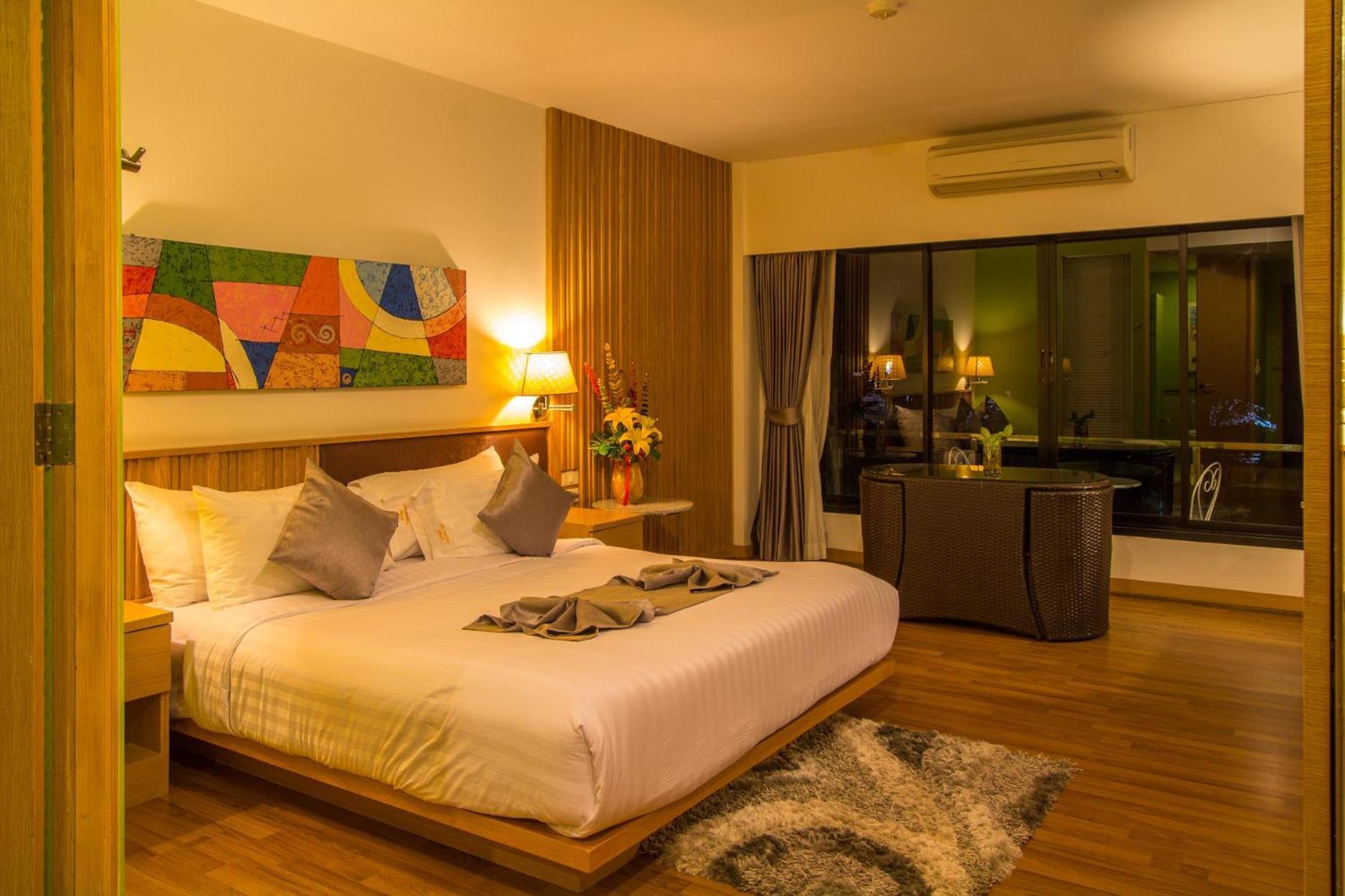 Mamaison Hotel Buriram Ngoại thất bức ảnh
