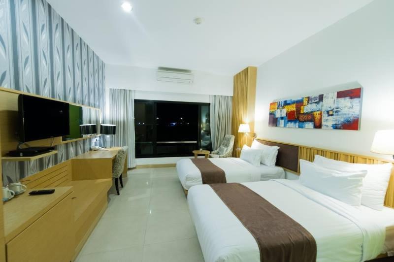Mamaison Hotel Buriram Ngoại thất bức ảnh