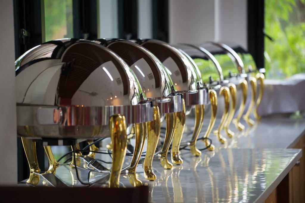 Mamaison Hotel Buriram Ngoại thất bức ảnh
