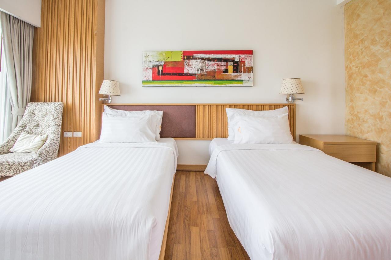 Mamaison Hotel Buriram Ngoại thất bức ảnh